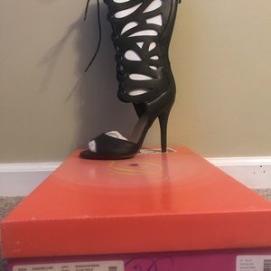Brand new in box women’s fashion shoes